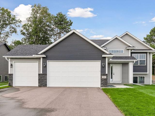 House for sale in Isanti, Minnesota