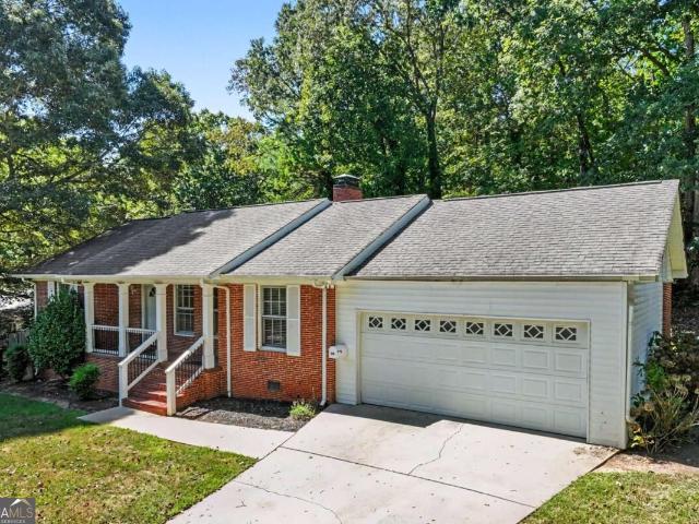 House for sale in Lakeshore Estates, Gainesville