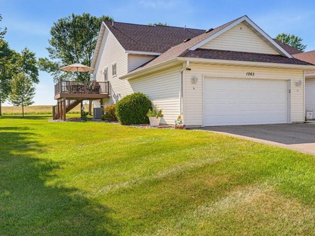 Townhouse for sale in Mcleod, Minnesota