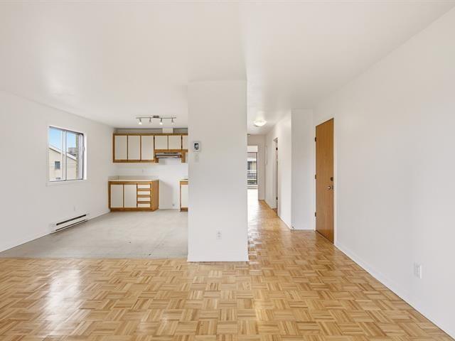 Apartment for rent in St. Leonard's, Quebec
