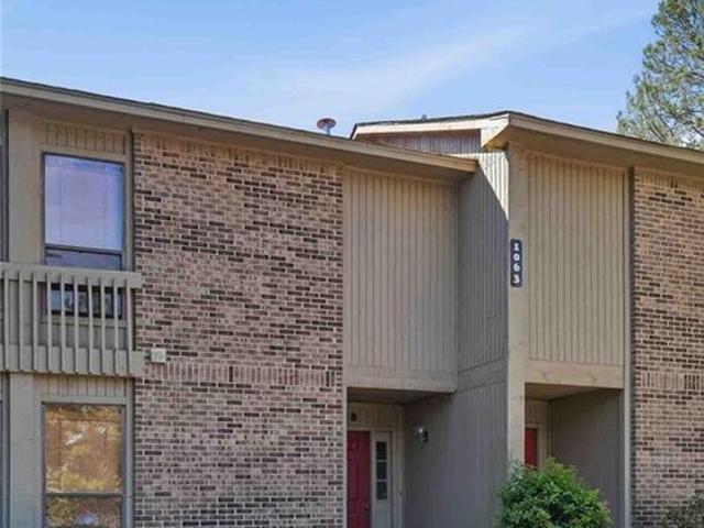 Condo for sale in Auburn, Lee County