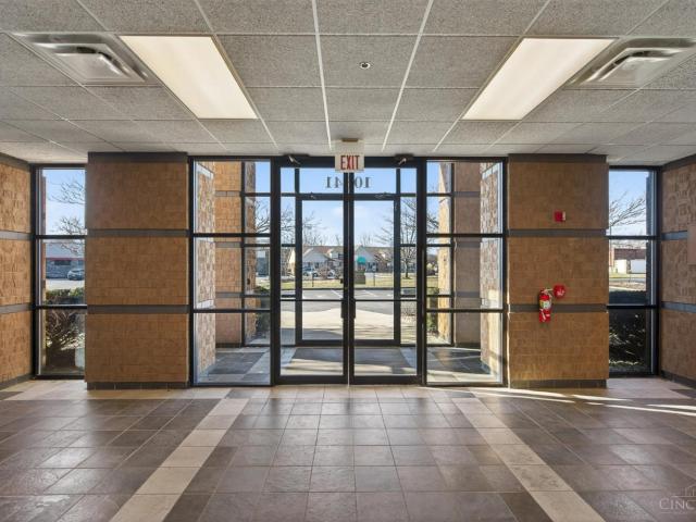 Commercial for sale in Blue Ash, Ohio