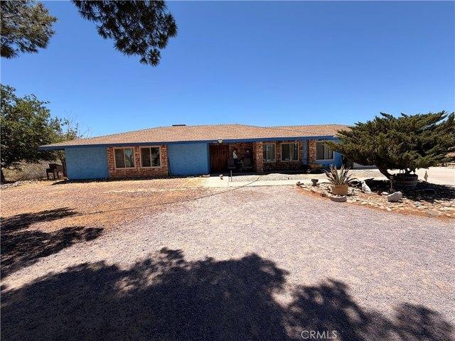 House for sale in Lucerne Valley, California