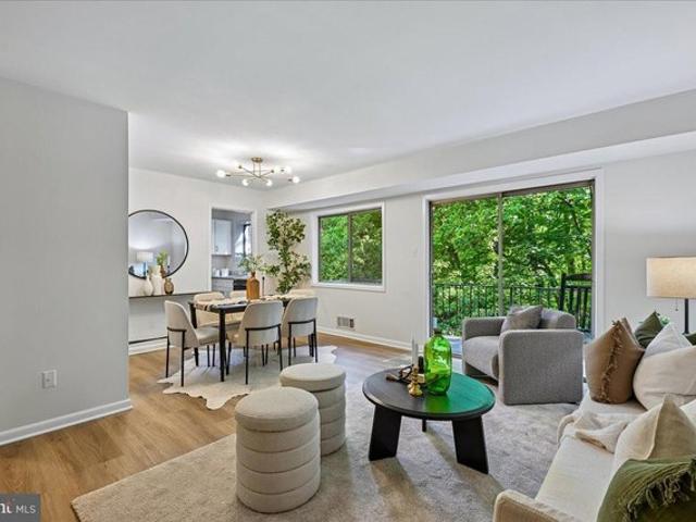 Condo for sale in Bethesda, Maryland