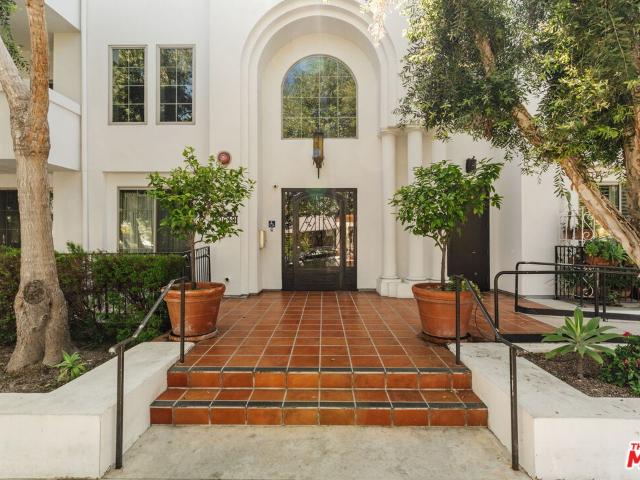 Property for sale in Canoga Park, California