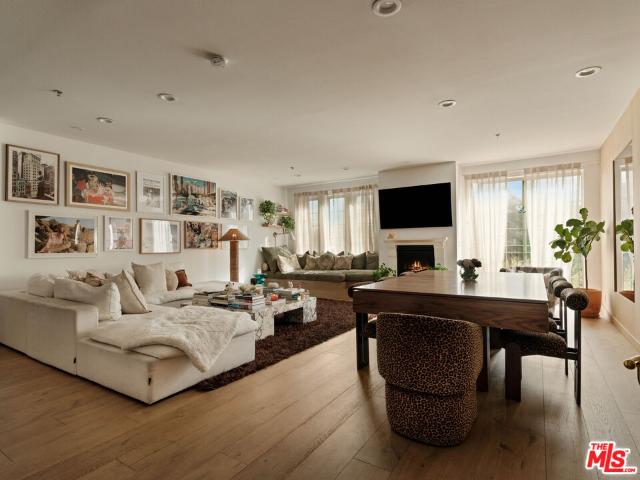 Property for sale in Canoga Park, California