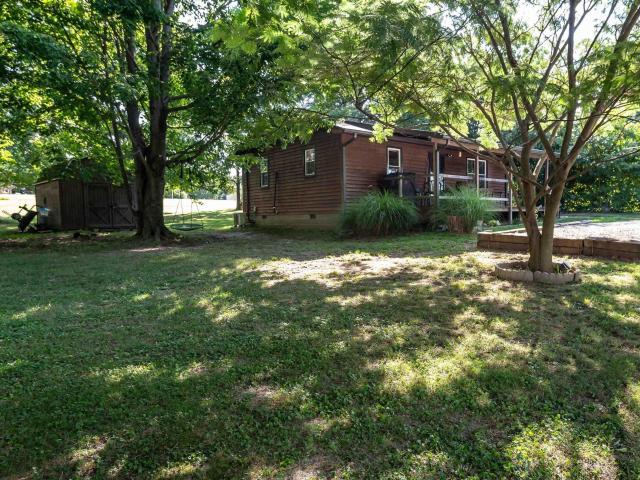 House for sale in Bloomfield, Indiana