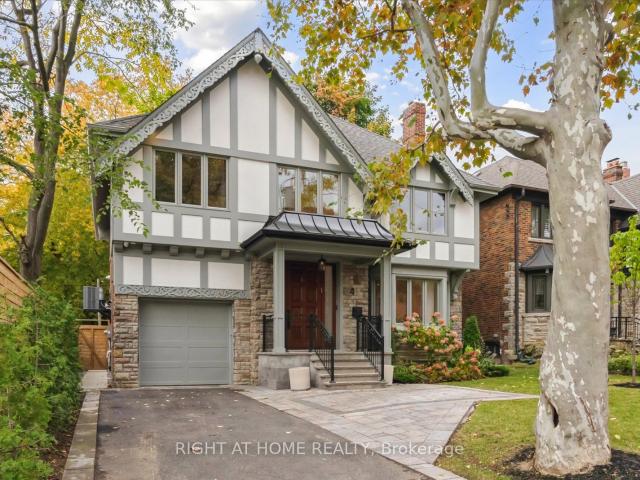 Office for sale in Woburn, Ontario