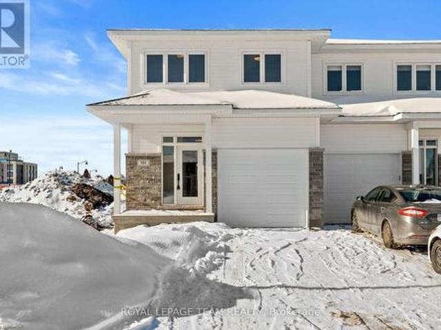 House for sale in Brockville, Ontario