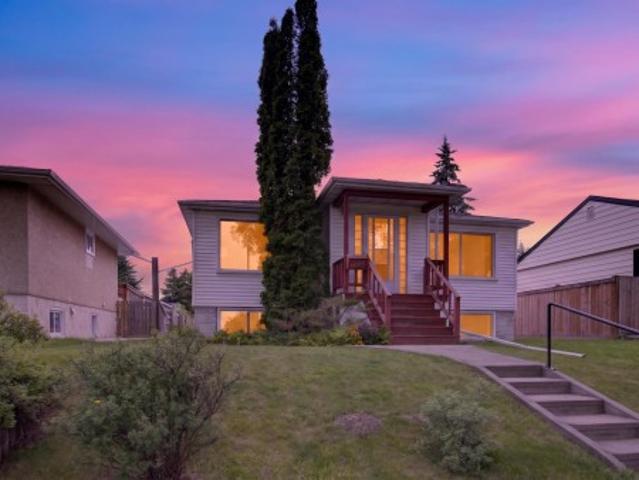 House for sale in Wedgewood, Alberta