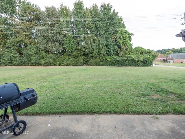 House for sale in Nesbit, Mississippi