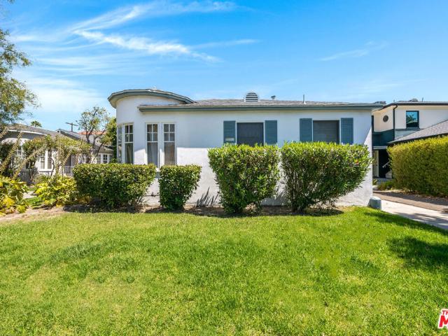 House for sale in Studio City Neighborhood Council District, Canoga Park