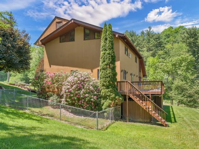 House for sale in Watauga, North Carolina