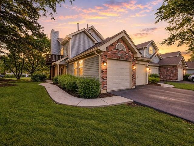 Townhouse for sale in Carol Stream, Illinois
