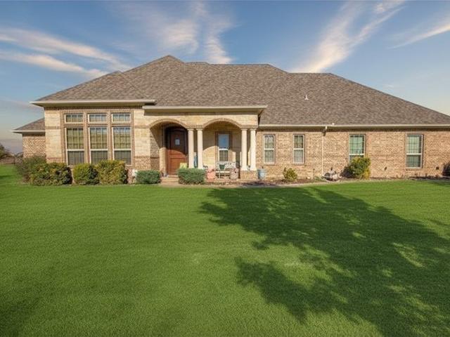 House for sale in Wills Point, Texas