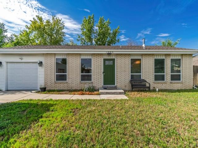 House for sale in Sandy, Utah