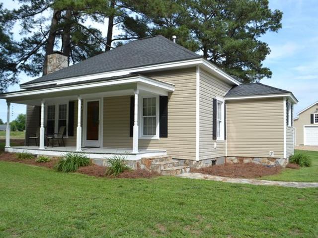 House for sale in Bunnlevel, North Carolina
