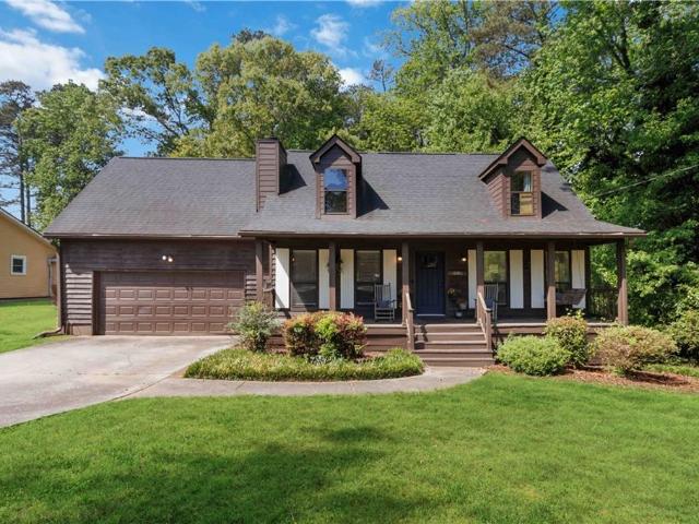 House for sale in Lilburn, Georgia