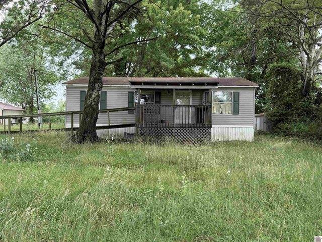 House for sale in Cerulean, Kentucky