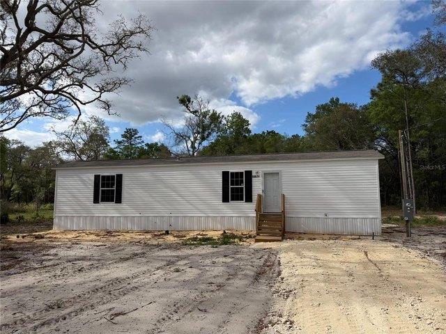 House for sale in Bronson, Florida