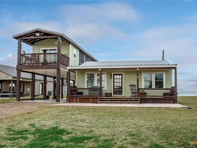 House for sale in Calhoun, Texas