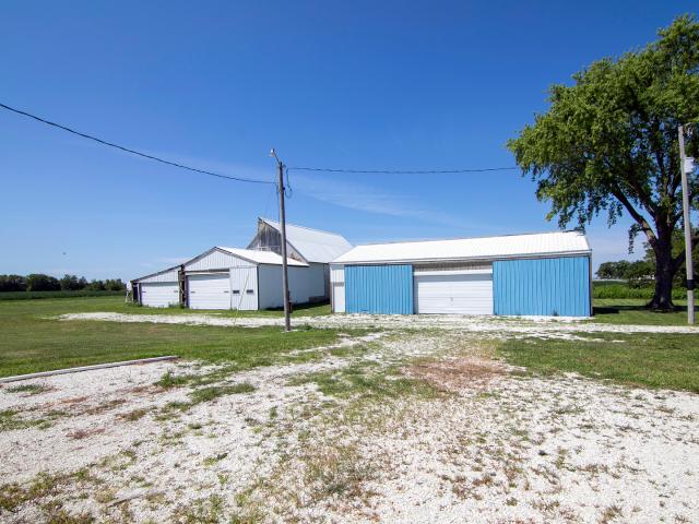 House for sale in Clifton, Illinois