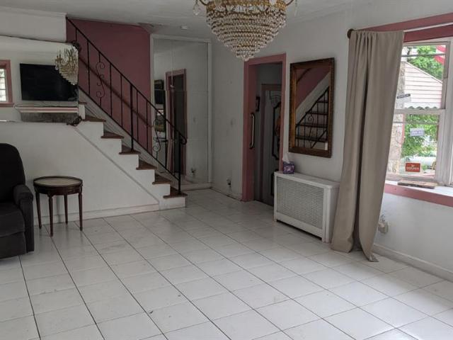 House for sale in Teaneck, New Jersey