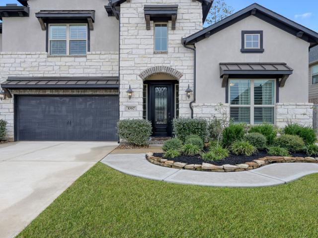 House for sale in Pinehurst, Texas