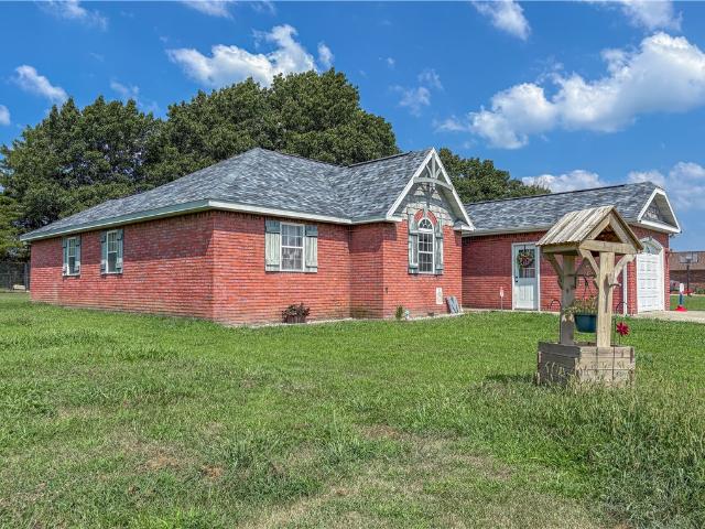 House for sale in Ark