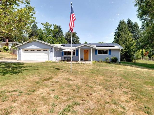 House for sale in Oregonia