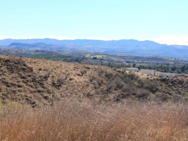 Land for sale in Moorpark, California
