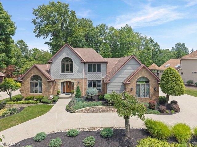 House for sale in Hinckley, Ohio