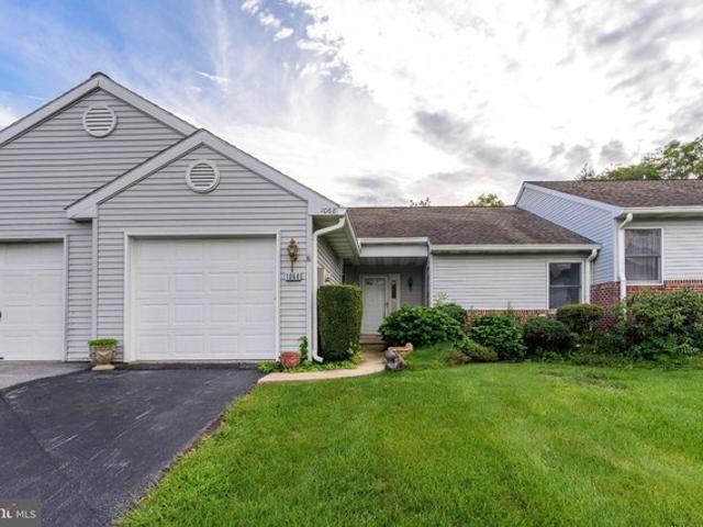 Townhouse for sale in Harrisburg, Pennsylvania