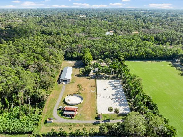 House for sale in Loxahatchee, Florida