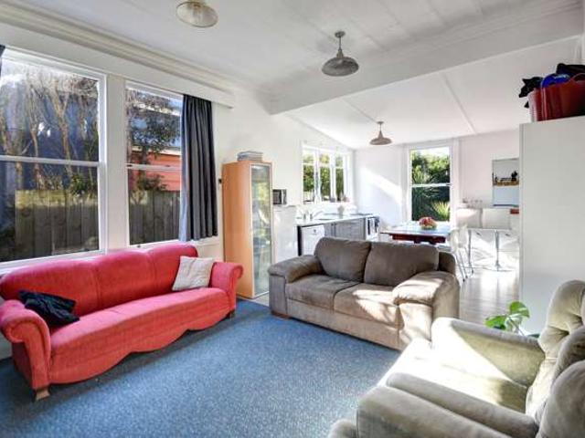 House for rent in Otakou