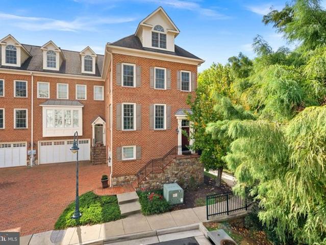 Townhouse for sale in Fairfax, Virginia