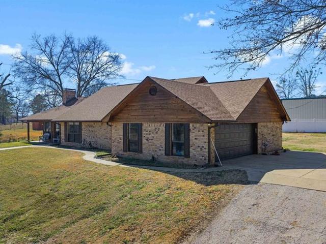 House for sale in Overton, Texas
