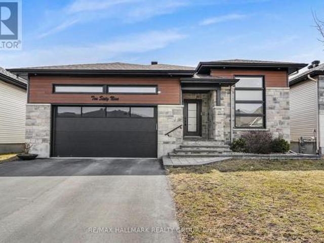 House for sale in Clarence-rockland, Ontario