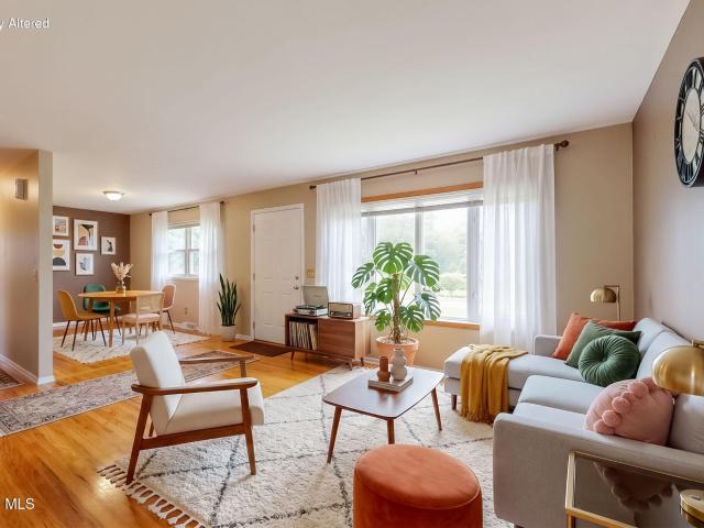 House for sale in Colonie, New York