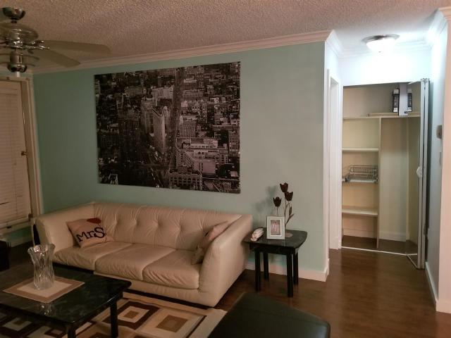 Apartment for sale in Surrey, British Columbia