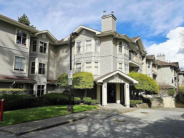 Condo for sale in Surrey, British Columbia