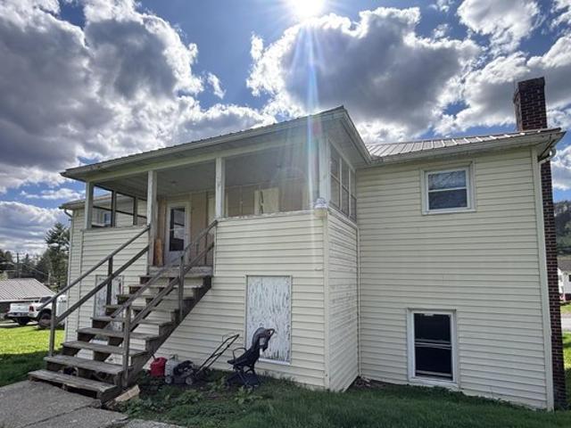 House for sale in Elk, Pennsylvania