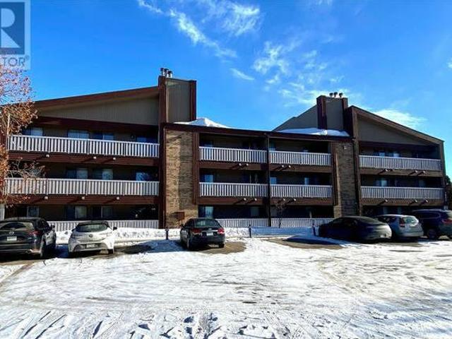 House for sale in Saskatoon, Saskatchewan