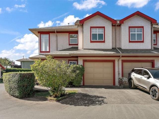 House for sale in North Quadra, Saanich