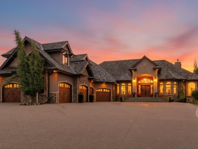 House for sale in Alberta