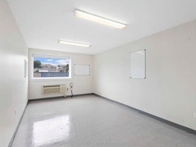Office for rent in Prince Edward, Ontario