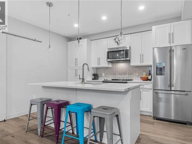 Apartment for sale in Winfield, British Columbia