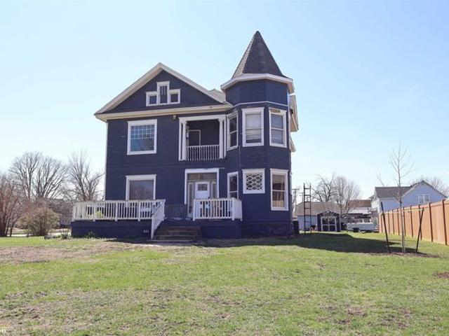 House for sale in State Center, Iowa
