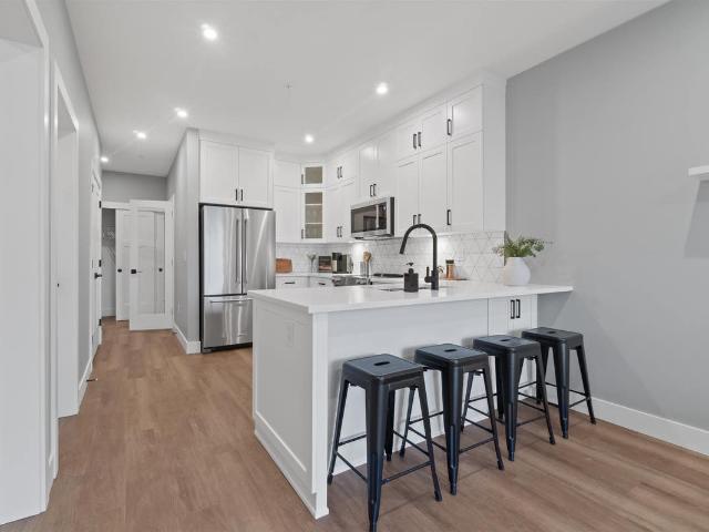 Condo for sale in Harrison Hot Springs, British Columbia