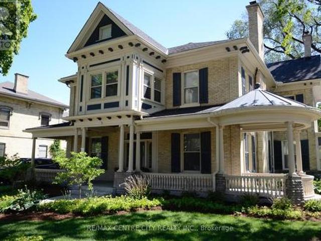 Commercial for rent in Arva, Ontario
